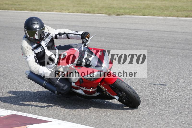 /Archiv-2025/49 26.08.2025 Cornu Master School ADR/blau-bleu/41